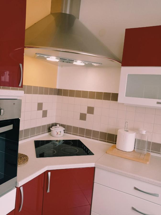 Apartment Silvija Vinišće Zewnętrze zdjęcie