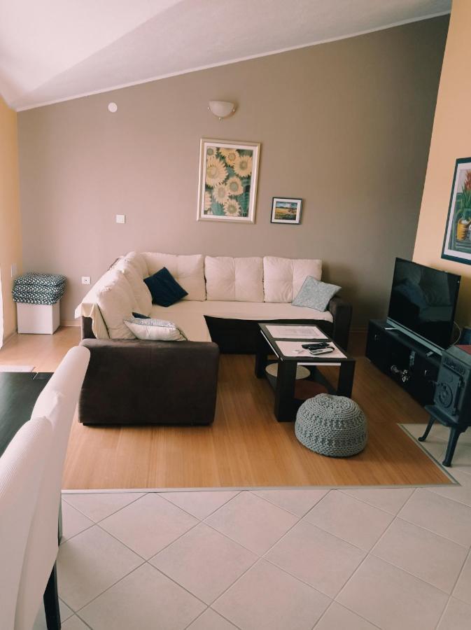 Apartment Silvija Vinišće Zewnętrze zdjęcie