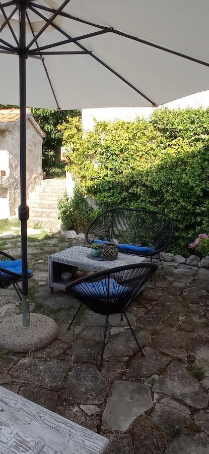 Apartment Silvija Vinišće Zewnętrze zdjęcie