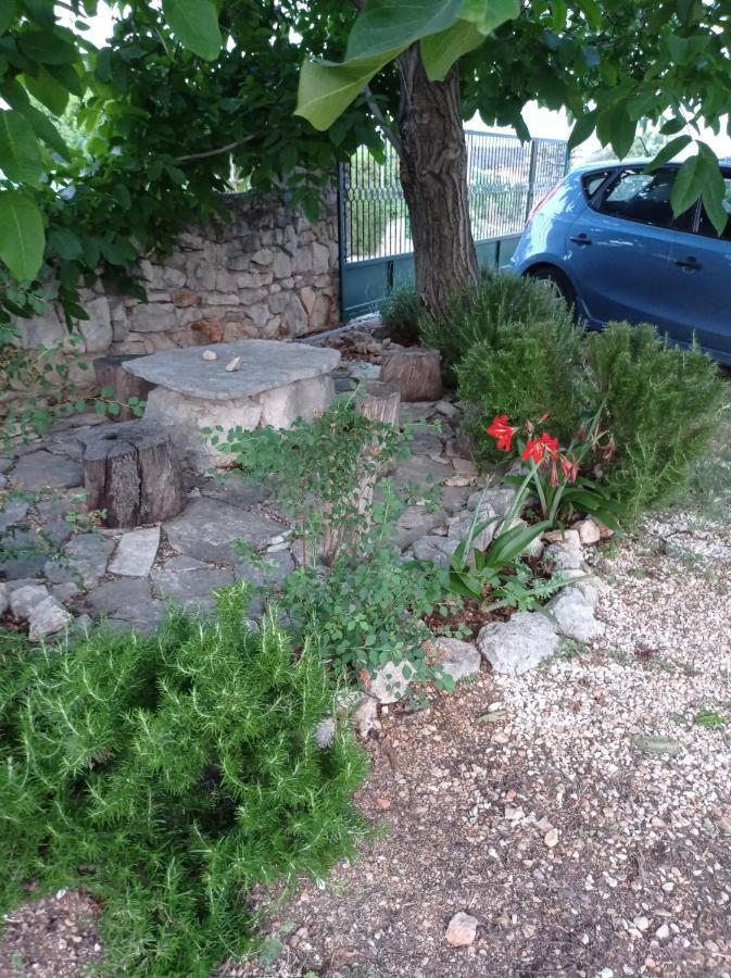 Apartment Silvija Vinišće Zewnętrze zdjęcie