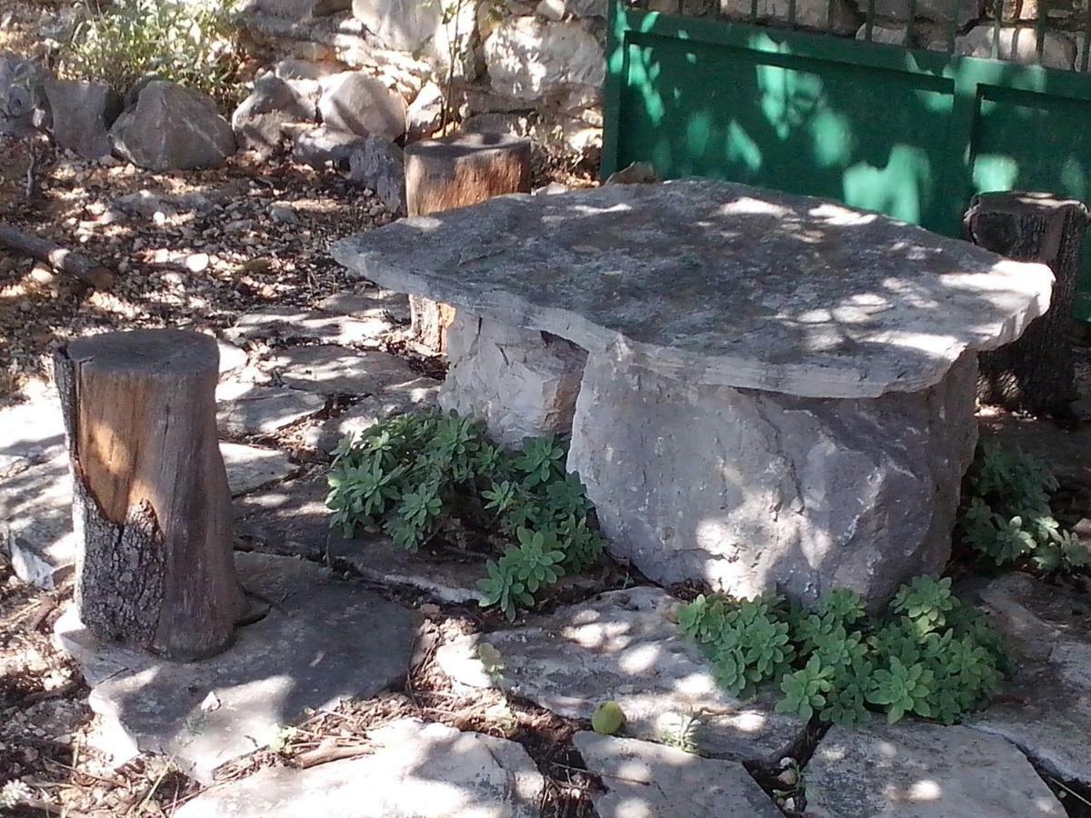 Apartment Silvija Vinišće Zewnętrze zdjęcie